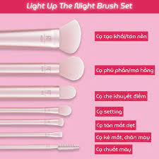 Real Techniques Light Up The Night Brush Set | Limited Edition