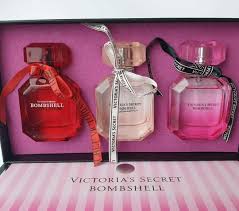 Victoria’s Secret Bombshell Perfume 3-in-1 Gift Set – 30mL Each