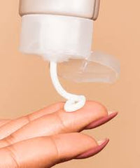 The Ordinary Natural Moisturizing Factors + HA 100ml – Hydration & Skin Barrier Support