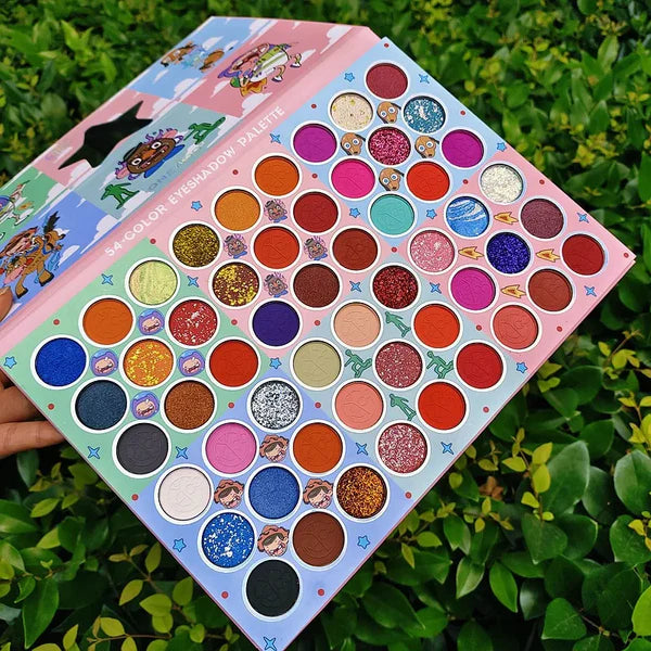 Oneyioo 54 Highly Pigmented Eyeshadow Palette