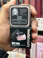 Huda Beauty Easy Bake Loose Powder Cupcake | Fulglow