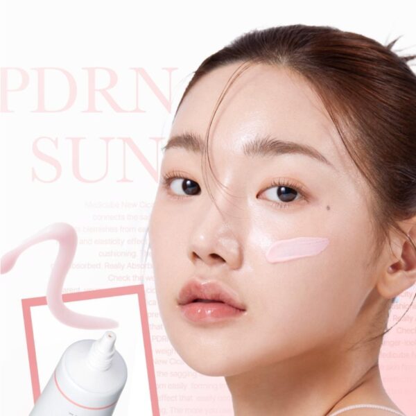 Medicube PDRN Pink Tone Up Sun Cream SPF 50+ PA++++ – Brighten & Protect