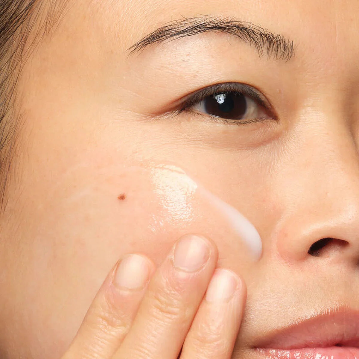 The Ordinary Glycolipid Cream Cleanser 100ml – Gentle, Hydrating & pH-Balanced Face Wash